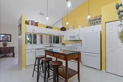 2901 E Aragon Boulevard #1, Sunrise, FL 33313 - Photo 22
