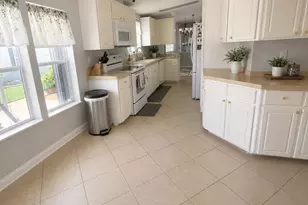 3117 8th Hole Dr, Port Saint Lucie, FL 34952 - Photo 8
