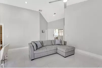 7 Wyndham Lane, Palm Beach Gardens, FL 33418 - Photo 10