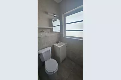 1105 NE 15th Street, Fort Lauderdale, FL 33304 - Photo 8