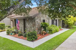 5137 Thyme Dr, Palm Beach Gardens, FL 33418 - Photo 4