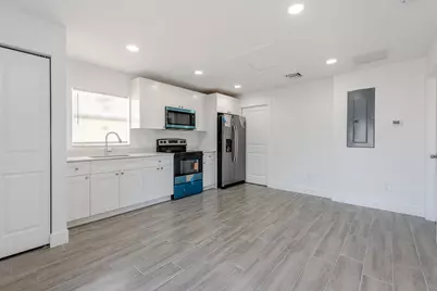 4959 SE Primrose Way #2, Stuart, FL 34997 - Photo 4