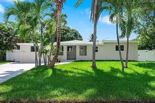 2001 N 22nd Ave, Hollywood, FL 33020 - Photo 1