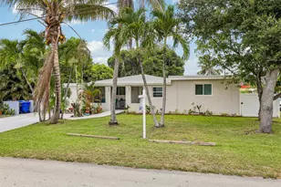 2001 N 22nd Ave, Hollywood, FL 33020 - Photo 2