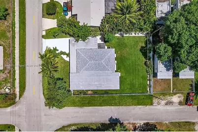 2001 N 22nd Avenue, Hollywood, FL 33020 - Photo 20
