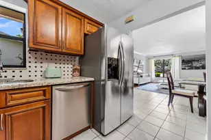3729 NW 35th St, Coconut Creek, FL 33066 - Photo 16