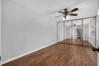 1908 Hartford Court S, West Palm Beach, FL 33409 - Photo 24