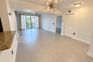 2721 Ocean Club Blvd, Hollywood, FL 33019 - Photo 2