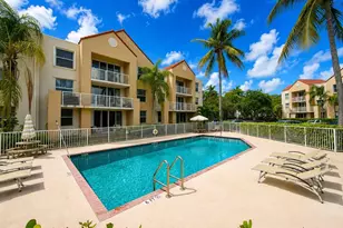 2721 Ocean Club Blvd, Hollywood, FL 33019 - Photo 14
