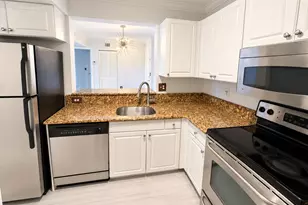 2721 Ocean Club Blvd, Hollywood, FL 33019 - Photo 4