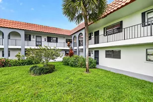 2101 W Woolbright Rd, Boynton Beach, FL 33426 - Photo 2