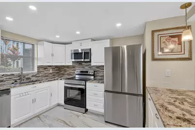 2101 W Woolbright Road #J107, Boynton Beach, FL 33426 - Photo 6