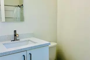 2425 Pierce St, Hollywood, FL 33020 - Photo 8