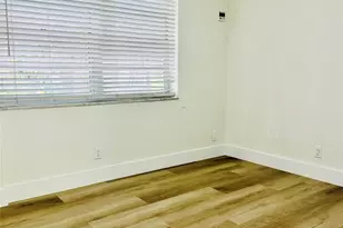 2425 Pierce St, Hollywood, FL 33020 - Photo 6