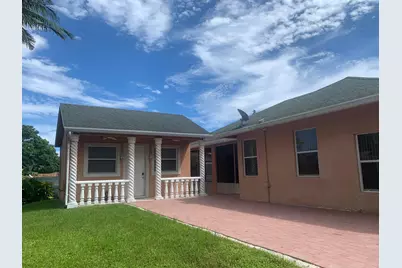 2215 Hypoluxo Road, Lake Worth, FL 33462 - Photo 4