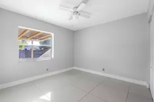 220 Perry Ave, Greenacres, FL 33463 - Photo 16