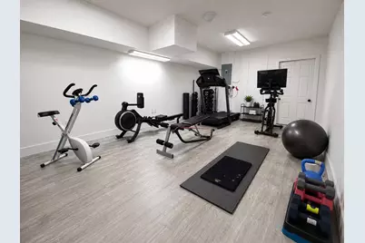 111 Camelot Court, Royal Palm Beach, FL 33411 - Photo 24