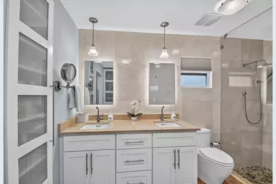 93 Santa Monica Avenue, Royal Palm Beach, FL 33411 - Photo 16