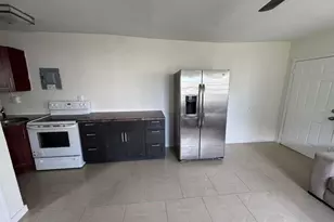 1042 Foster Rd, Hallandale Beach, FL 33009 - Photo 4