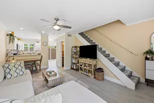 47 NE 20th Ct, Wilton Manors, FL 33305 - Photo 2