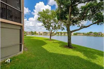 7232 Fairfax Drive #205, Tamarac, FL 33321 - Photo 34