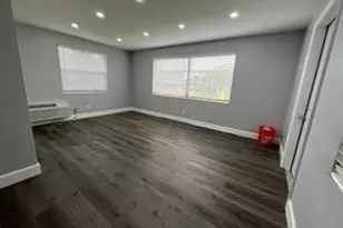 921 NE 22nd Dr, Wilton Manors, FL 33305 - Photo 12