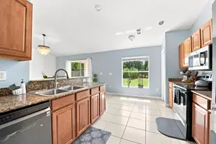 2674 SW Abelard St, Port Saint Lucie, FL 34953 - Photo 14