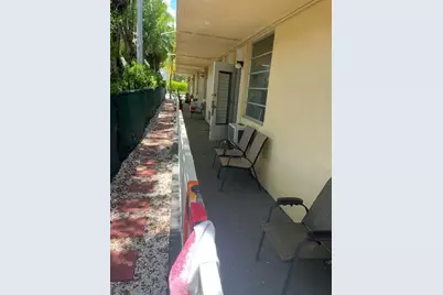441 Collins Avenue #6, Miami Beach, FL 33139 - Photo 4