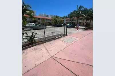 441 Collins Avenue #6, Miami Beach, FL 33139 - Photo 1