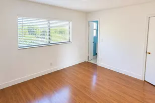 5192 NE 6th Ave, Oakland Park, FL 33334 - Photo 6