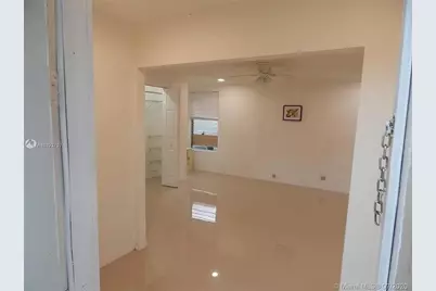 1111 N 25th Avenue, Hollywood, FL 33020 - Photo 6