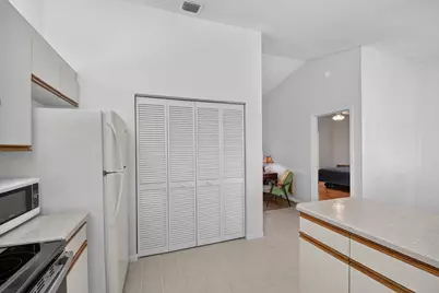 51 Via De Casas Norte, Boynton Beach, FL 33426 - Photo 12