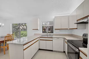51 Via De Casas Norte, Boynton Beach, FL 33426 - Photo 12