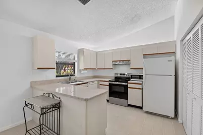 51 Via De Casas Norte, Boynton Beach, FL 33426 - Photo 8