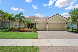 12158 SW Aventino Dr, Port Saint Lucie, FL 34987 - Photo 1