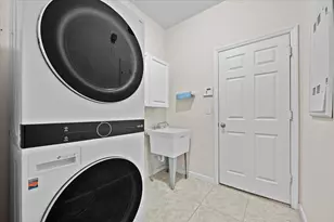 12158 SW Aventino Dr, Port Saint Lucie, FL 34987 - Photo 28