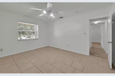 2302 Sunrise Boulevard #BLG 1, 209, Fort Pierce, FL 34982 - Photo 14