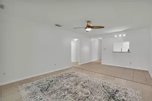 2302 Sunrise Blvd, Fort Pierce, FL 34982 - Photo 10