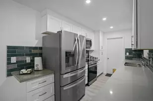 2270 SW 30th Terrace, Fort Lauderdale, FL 33312 - Photo 2