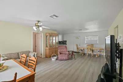 2270 SW 30th Terrace, Fort Lauderdale, FL 33312 - Photo 6