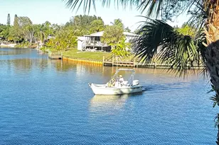 7882 SE Paradise Dr, Stuart, FL 34997 - Photo 22