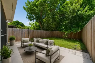 292 Sunshine Dr, Coconut Creek, FL 33066 - Photo 2