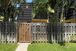 232 Woodland Rd, Palm Springs, FL 33461 - Photo 2