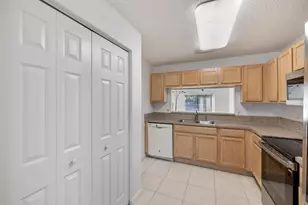3800 Woodfield Dr, Coconut Creek, FL 33073 - Photo 8