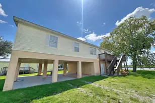 901 Thatcher Blvd, Moore Haven, FL 33471 - Photo 2