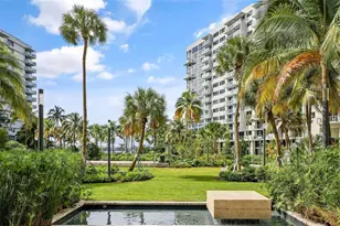 1500 Bay Rd, Miami Beach, FL 33139 - Photo 16