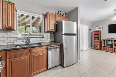 417 Upland Road, West Palm Beach, FL 33401 - Photo 6