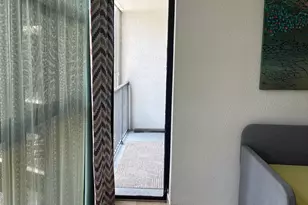 400 Leslie Dr, Hallandale Beach, FL 33009 - Photo 28