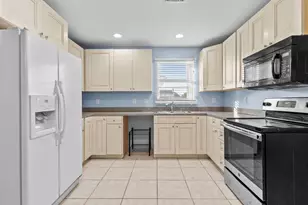 141 NE Naranja, Port Saint Lucie, FL 34983 - Photo 12