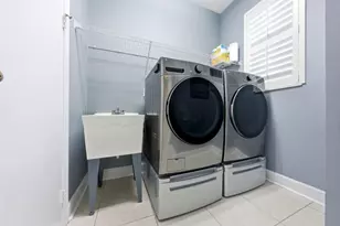 8212 Calterra Dr, Palm Beach Gardens, FL 33418 - Photo 24